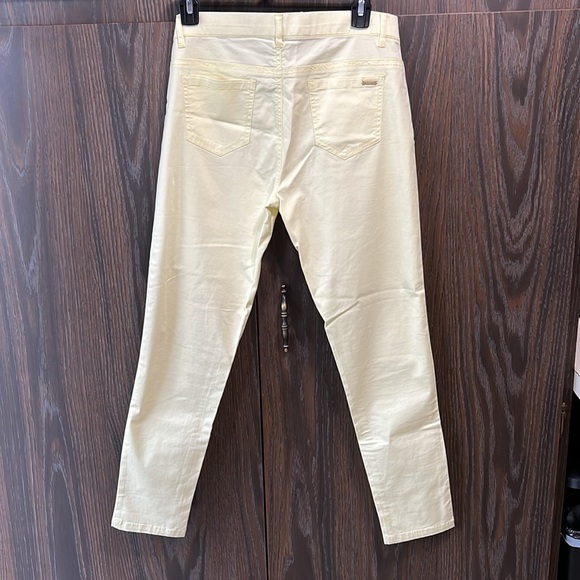 Stile Bennetton, Light Yellow Women’s Pants Small Spring Travel Work Casual - Picture 9 of 11